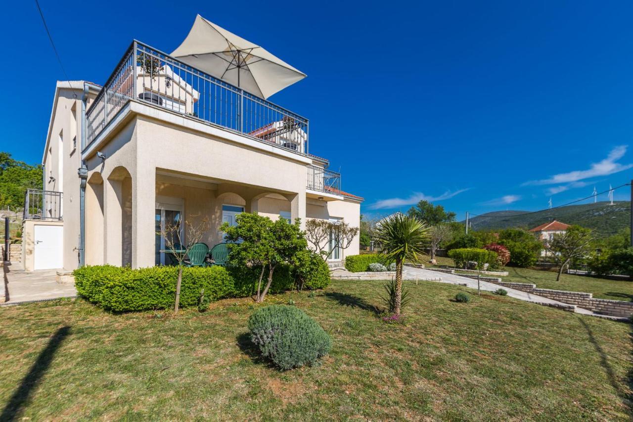 Apartment Marko Krusevo  ภายนอก รูปภาพ